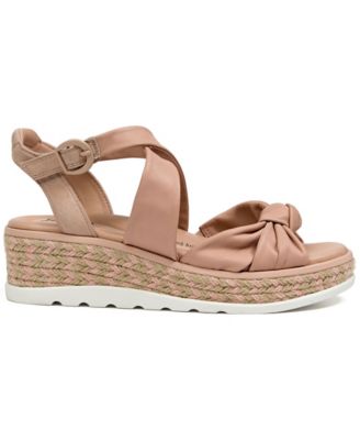 Women's Diana Casual Almond Toe Sandals