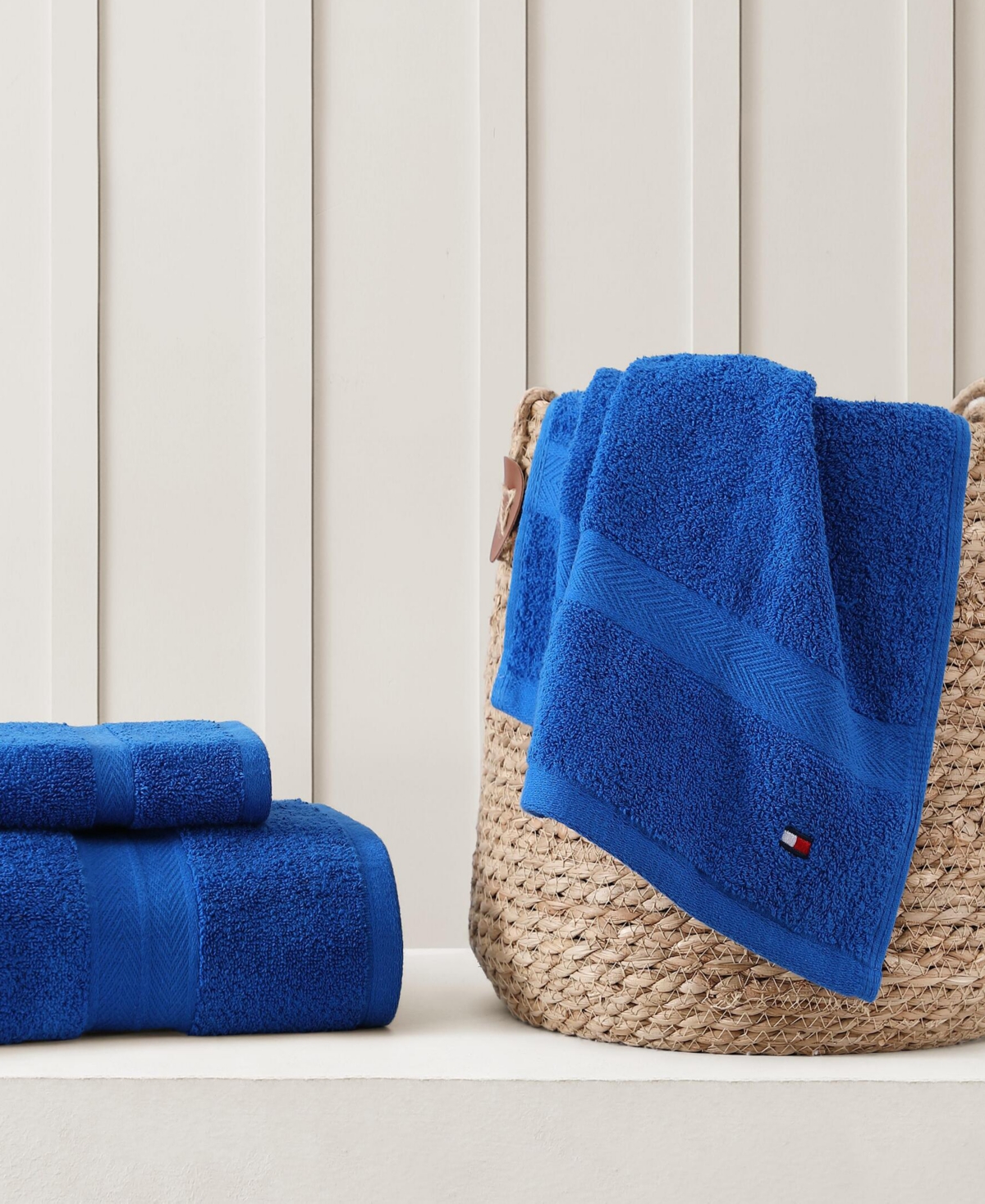 TOMMY HILFIGER HOME MODERN AMERICAN SOLID COTTON WASHCLOTH, 13" X 13" 