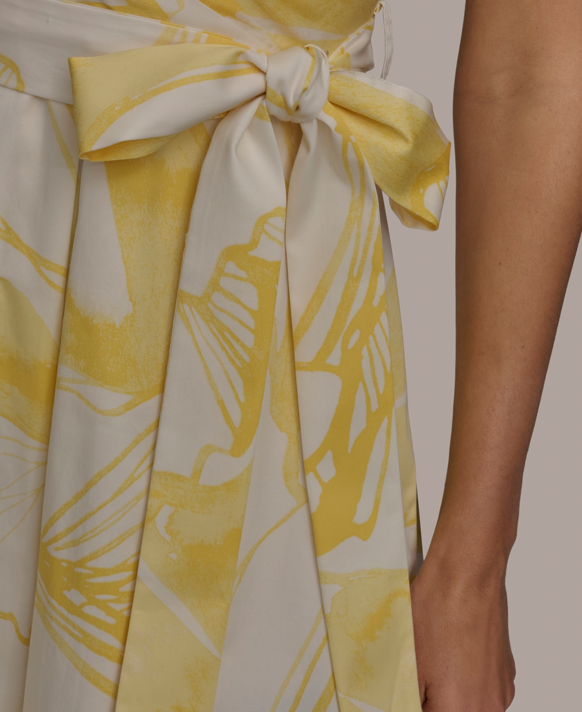 Donna Karan New York Print Tie Waist Sleeveless Midi Dress In Yellow