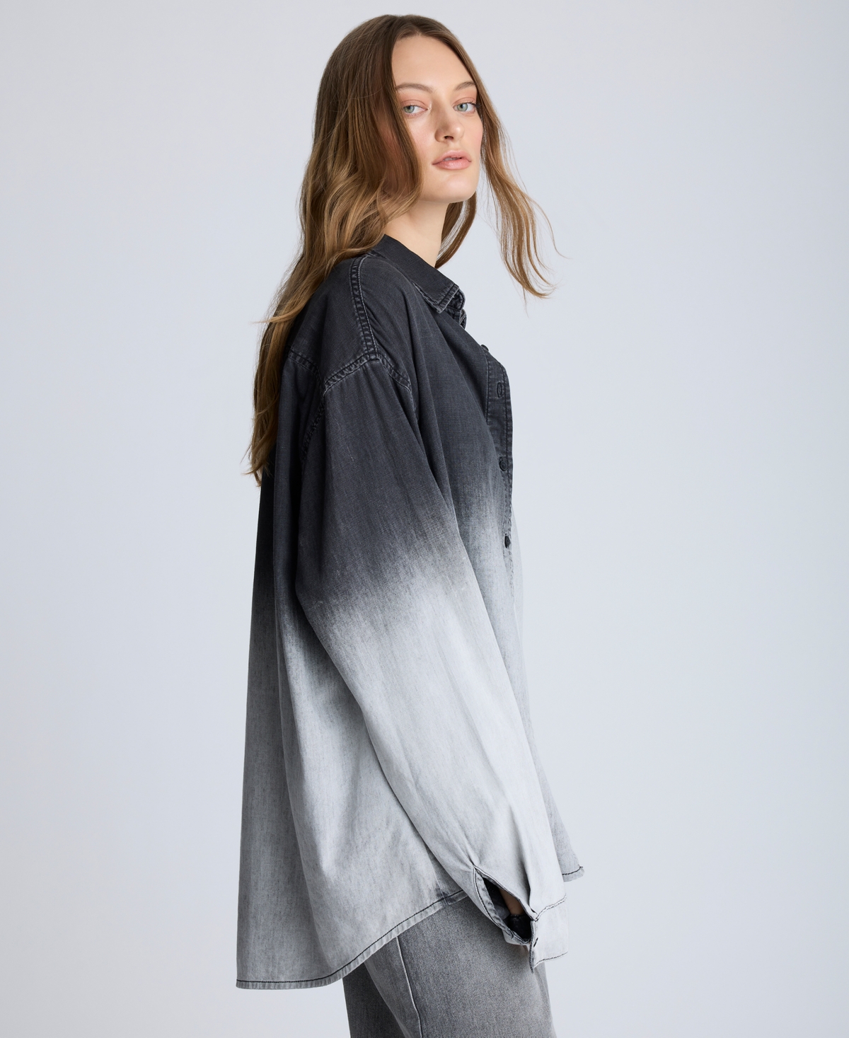 KENNETH COLE WOMEN'S CHAMBRAY OMBRE TUNIC SHIRT 
