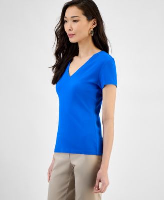 I.N.C. International Concepts - Women's Drapy Ribbed V-Neck Top