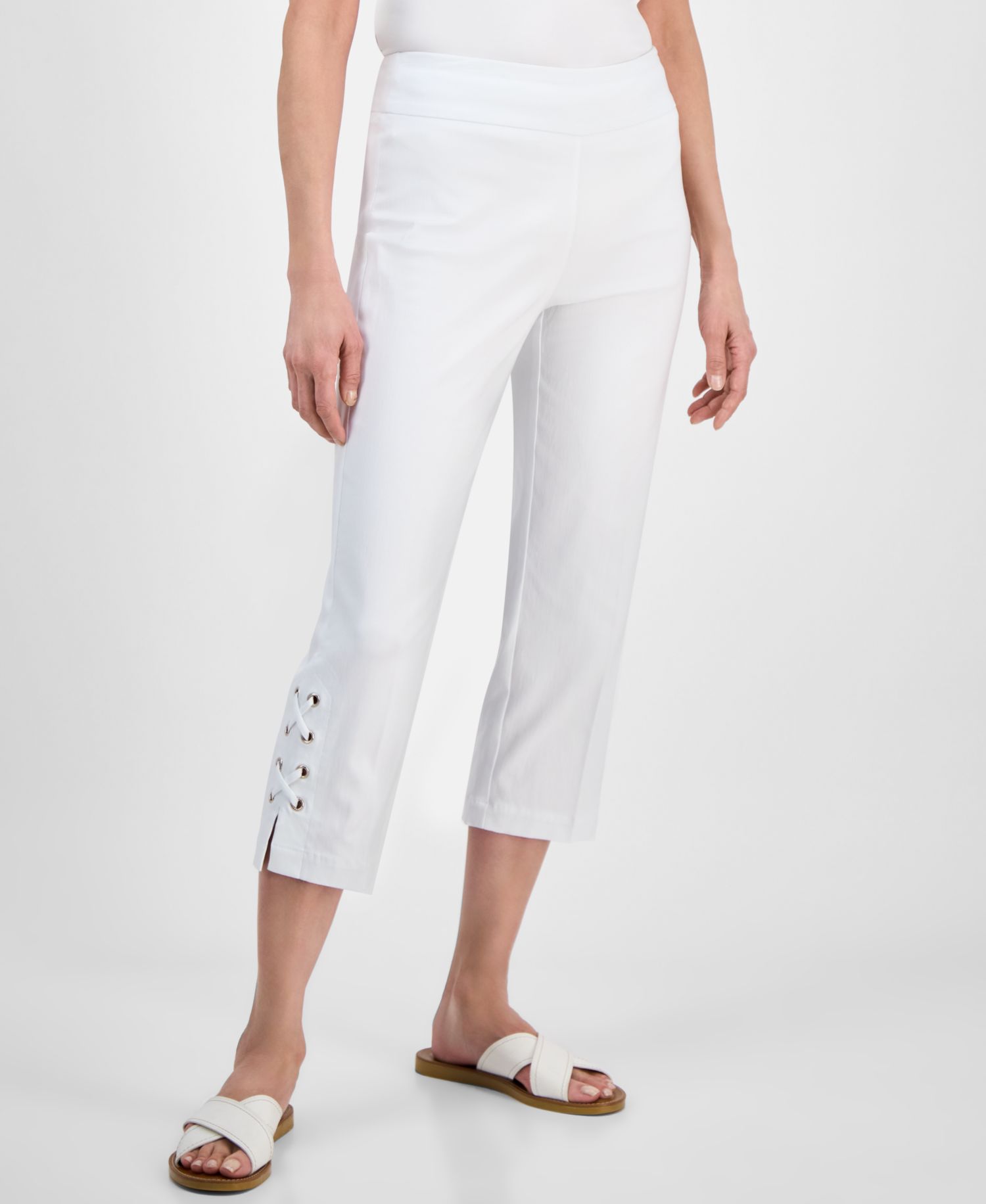 Petite Side-Lace-Up Capri Pants