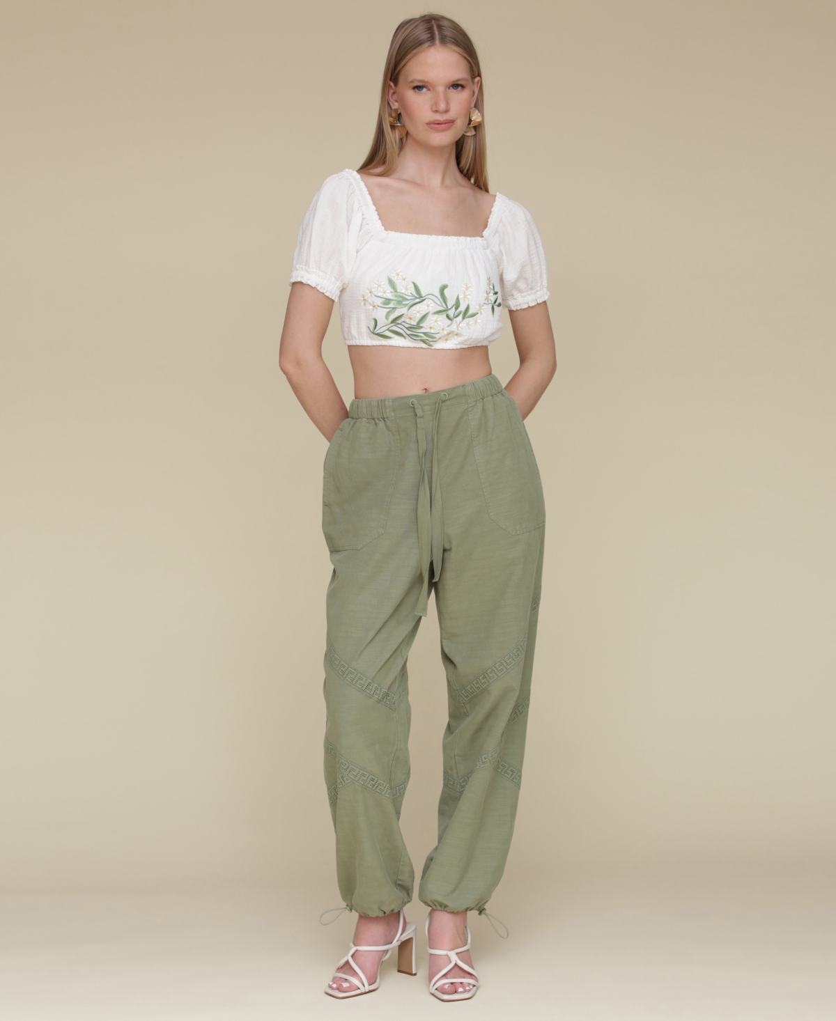 AVEC LES FILLES WOMEN'S EMBROIDERED COTTON CROP TOP 