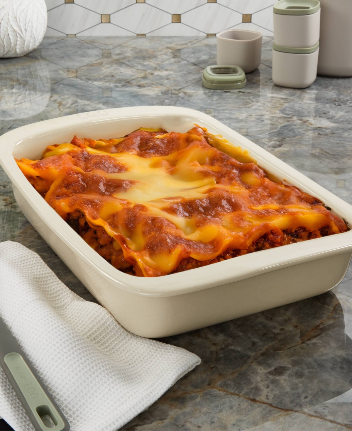 BergHOFF Balance 4.4 Quart Stone Baking Dish