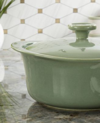 Leo Balance 4.5-Quart Stone Casserole