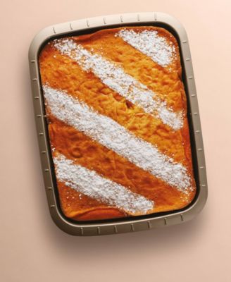 Balance 3-Piece Nonstick Carbon Steel Cake Pan Set