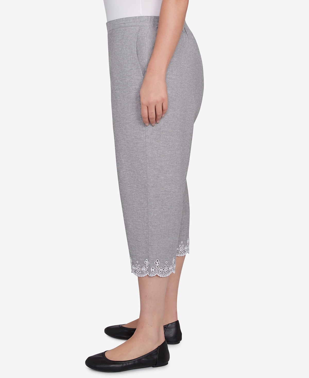 Alfred Dunner Plus Size Crystal Springs Eyelet Embroidered Capri Pants In Gray