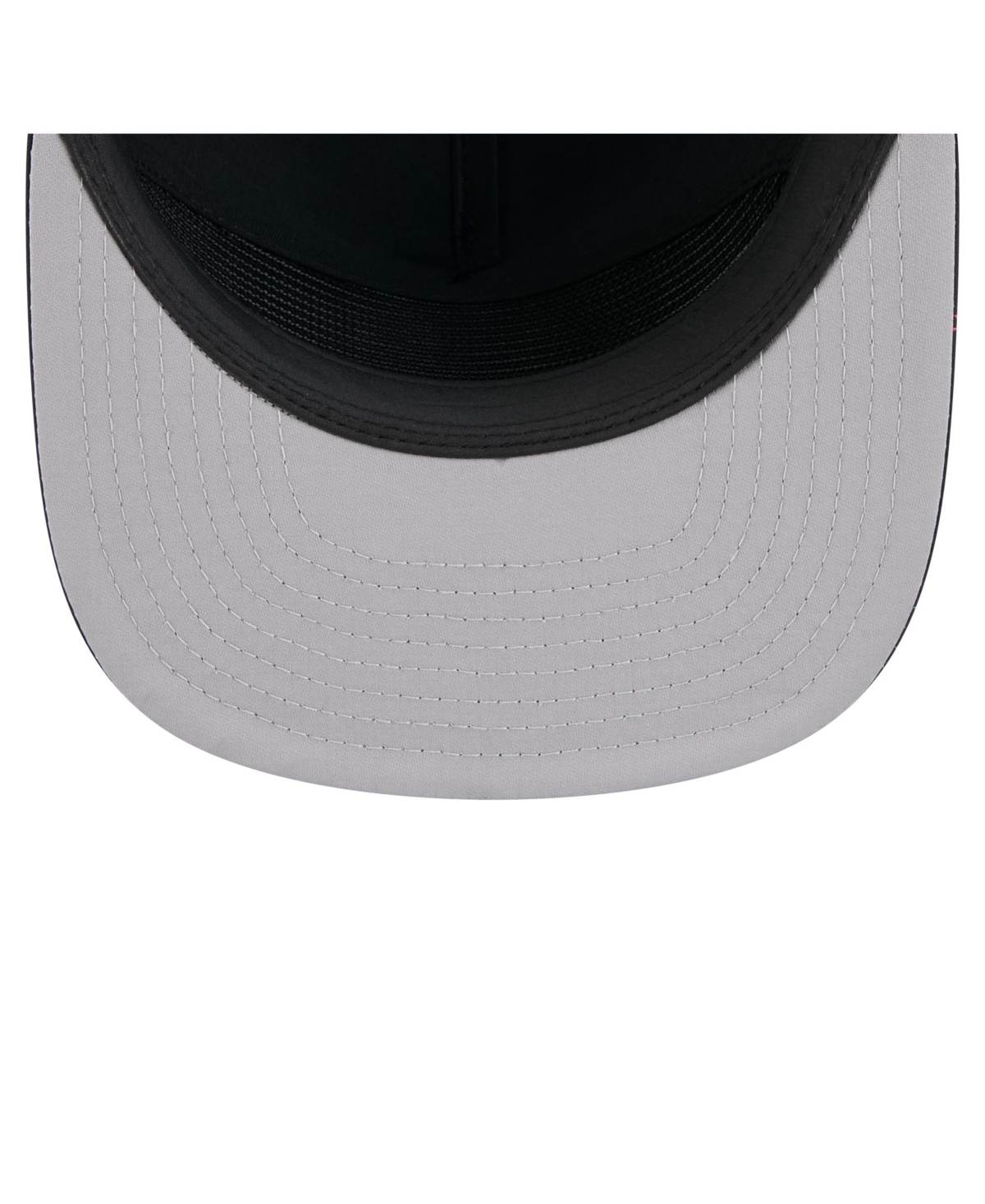 NEW ERA MEN'S BLACK SAN DIEGO PADRES GUMMY GOLFER TRUCKER ADJUSTABLE HAT 