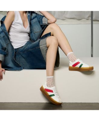 Women's Vinto Lace Up Platform Sneakers