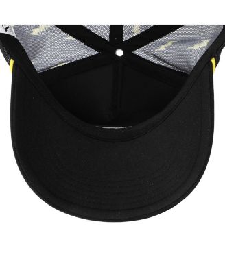 Men's Pikachu Thunderbolt Pattern Black Trucker Hat