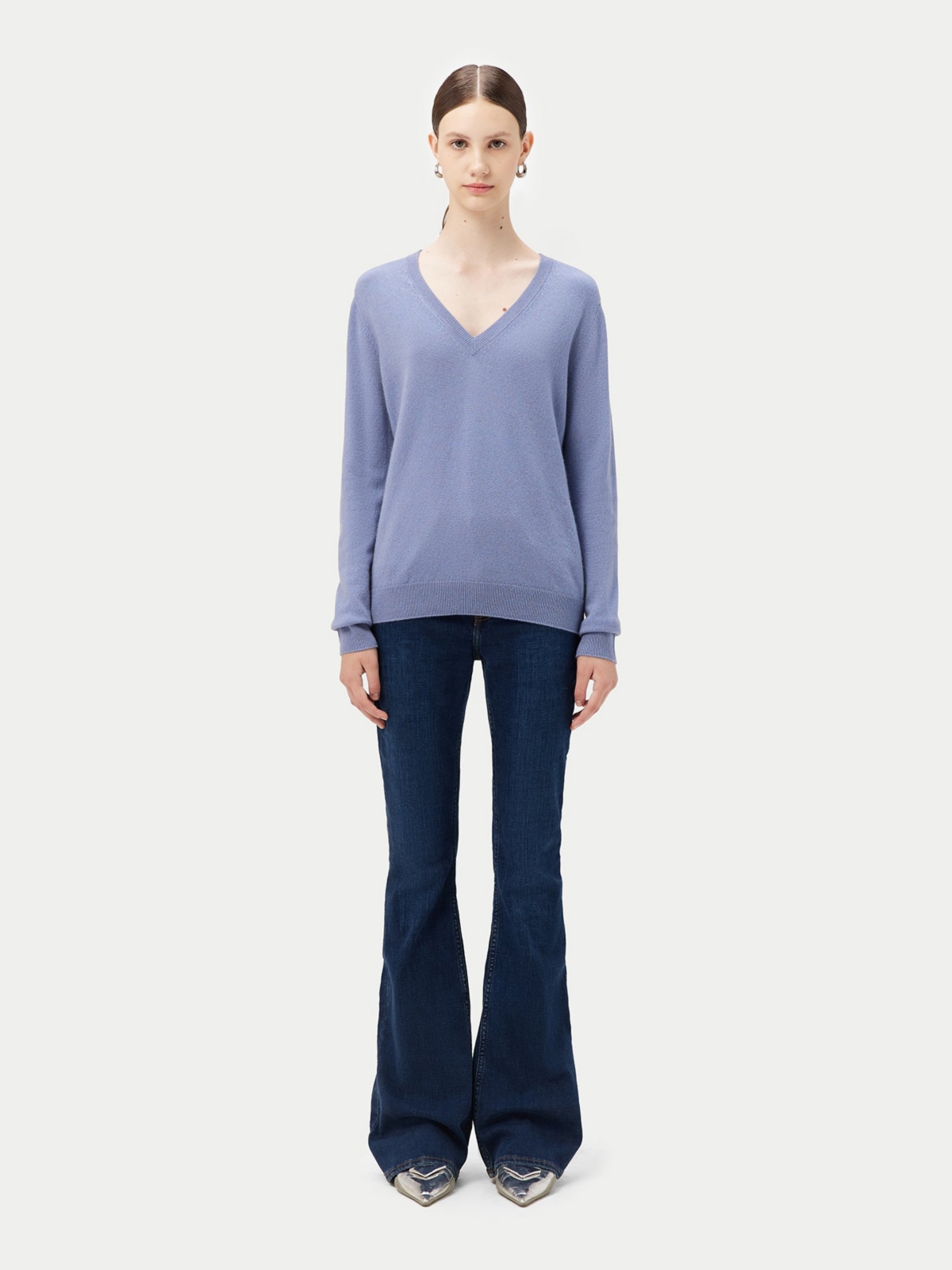 Gobi Cashmere Women's Essential Cashmere V-Neck Sweater