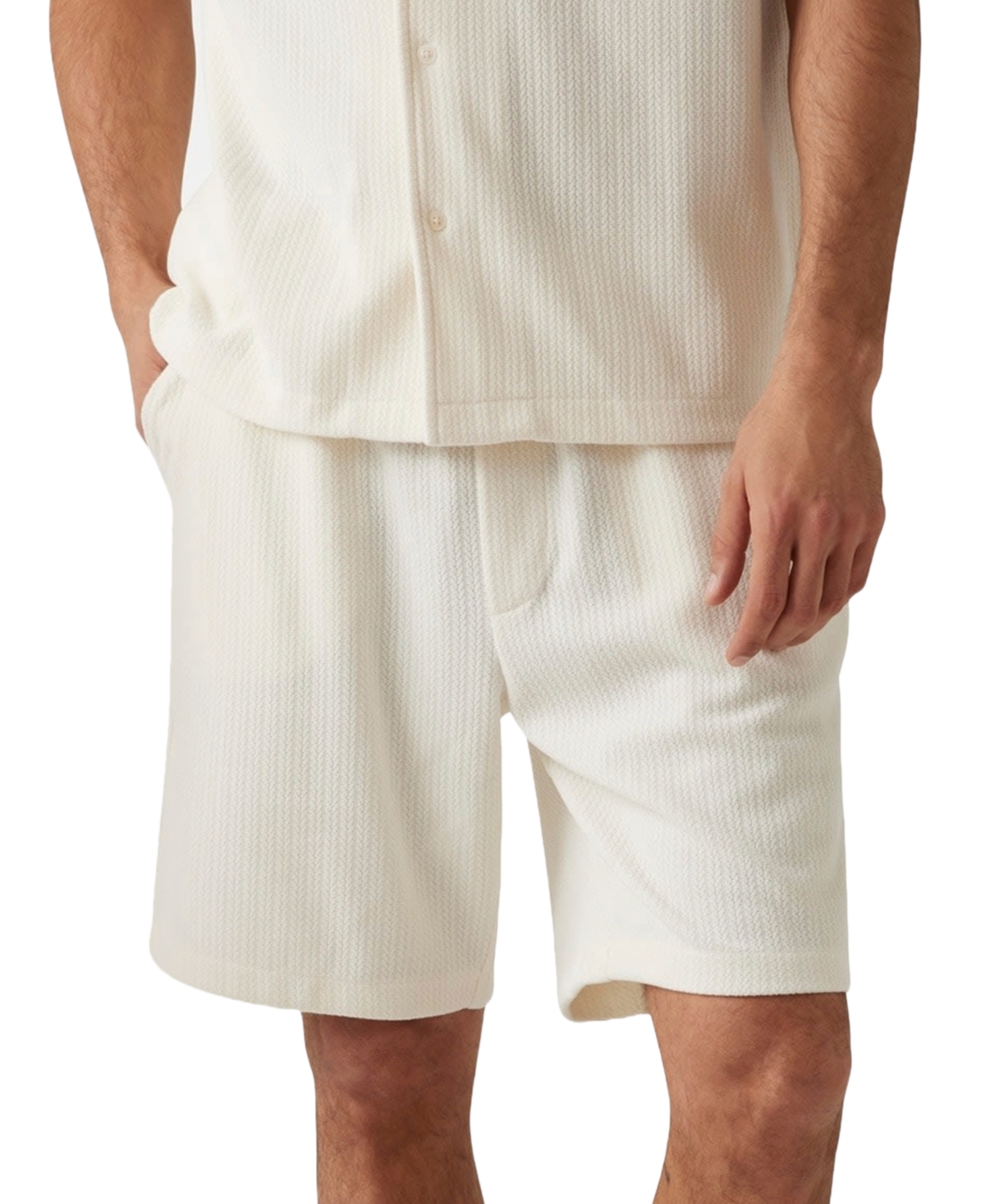 Guess Men's Baron Textured Knit Shorts In White