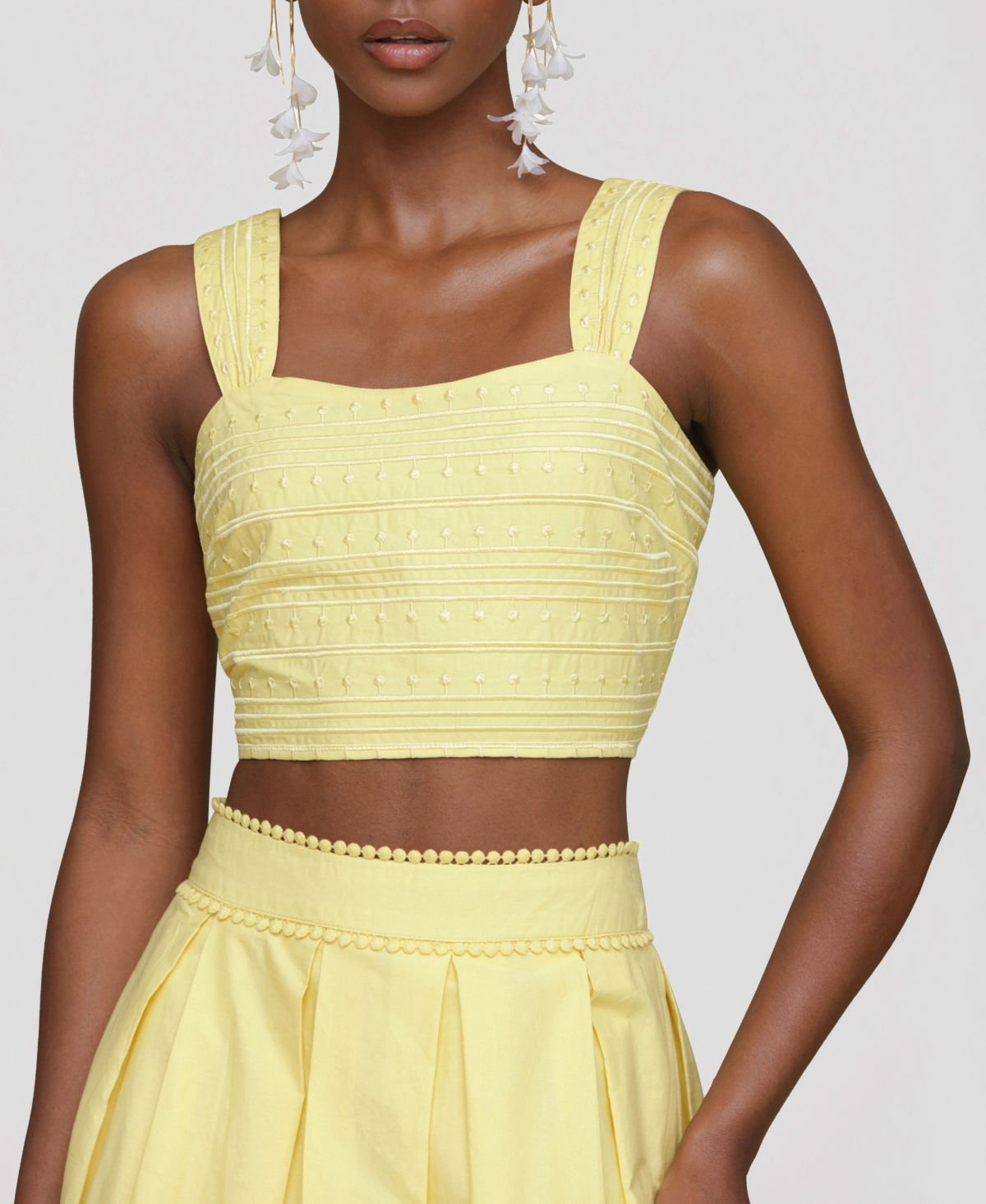 Avec Les Filles Women's Cotton Embroidered Square-neck Tank Top