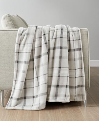 Cozy Plush Printed Throw, 50" x 70", Exclusively at Macy’s