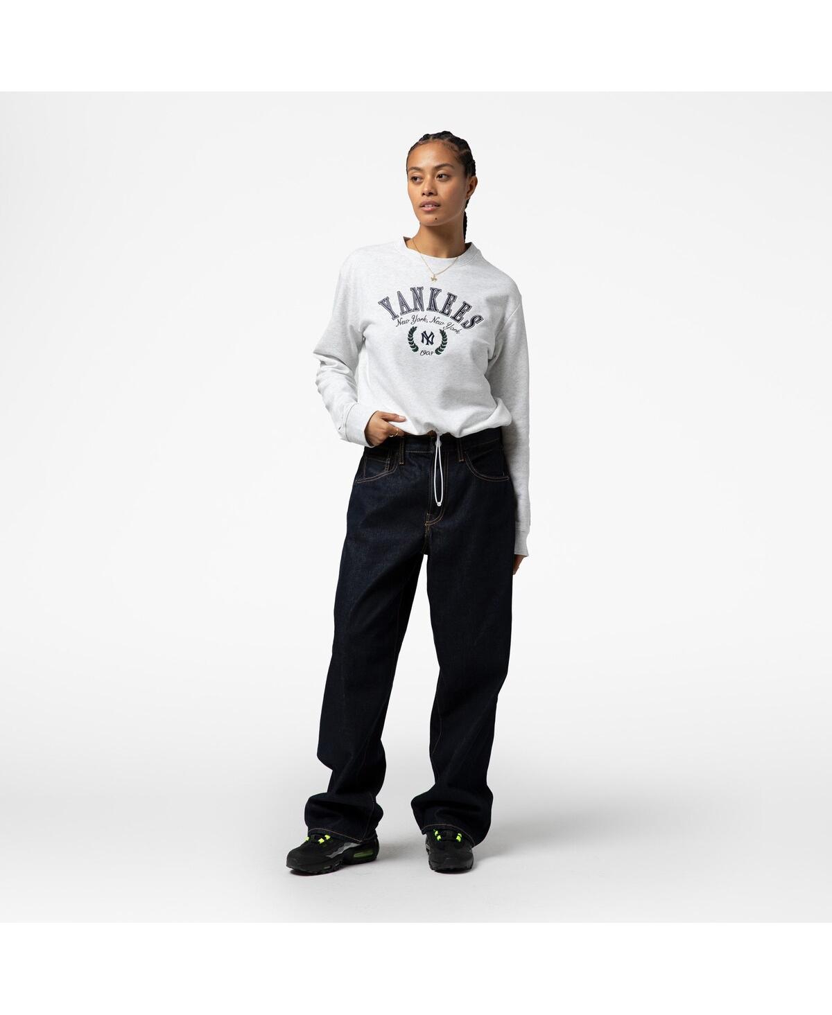 Mitchell & Ness Heather Gray New York Yankees Cropped Toggle Pullover Sweatshirt In Heather Gray