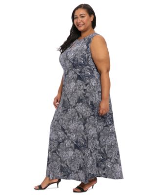 Plus Size Keyhole-Neck Sleeveless Maxi Dress
