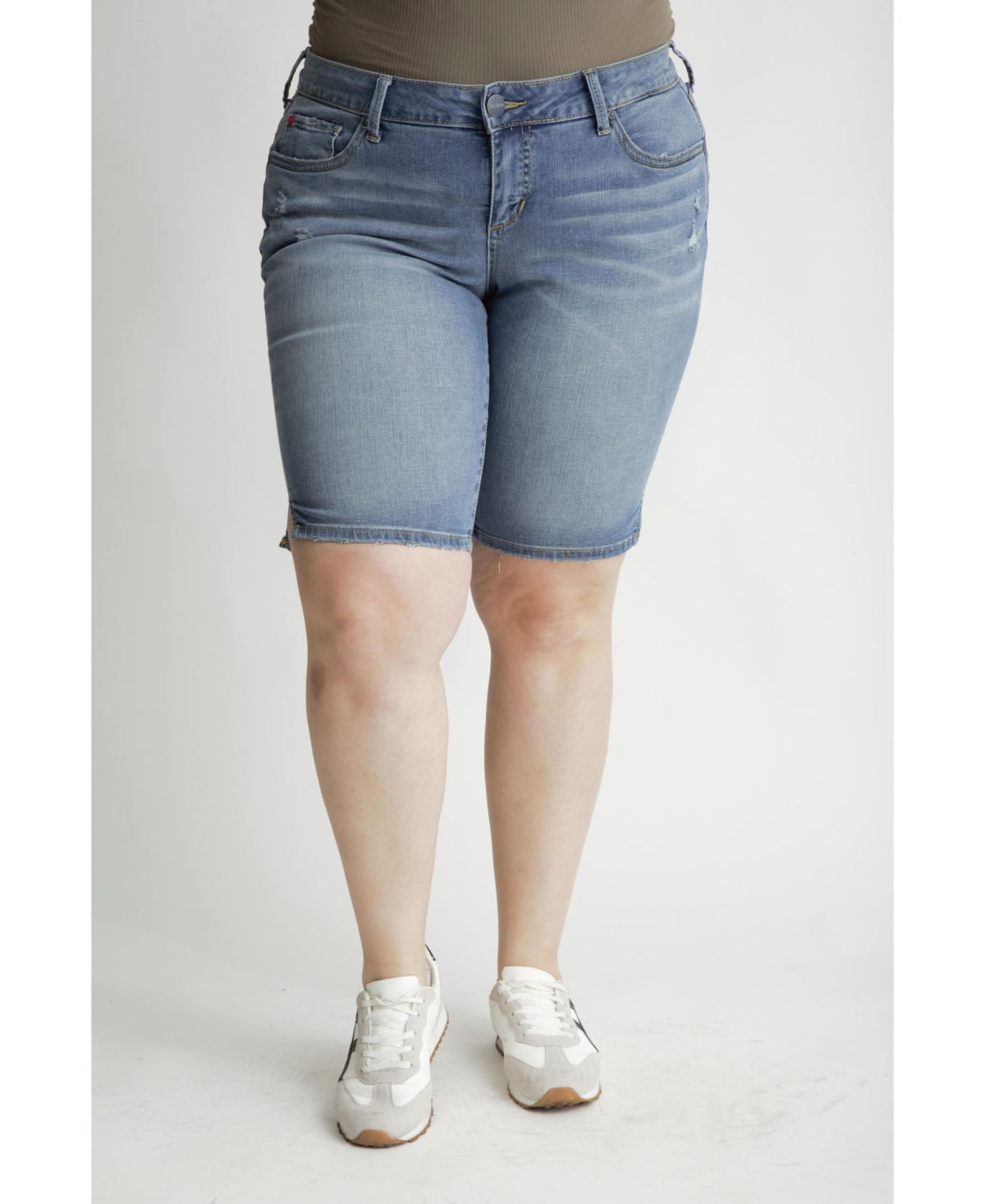Plus Size Denim Bermuda shorts with side vents in 11.5" inseam - Amara