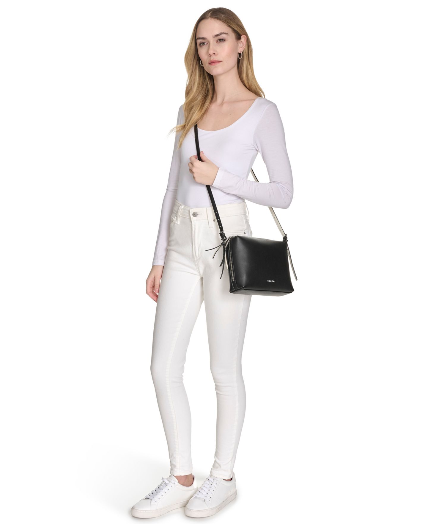 Женская сумка Calvin Klein Lowen Top Zipper Crossbody, цвет: Чёрный / Белый — фото 6