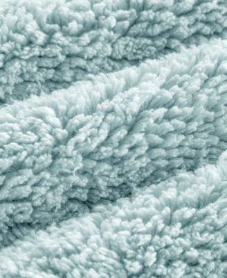 Splendor Reversible Tufted Cotton Bath Rug, 24" x 36"