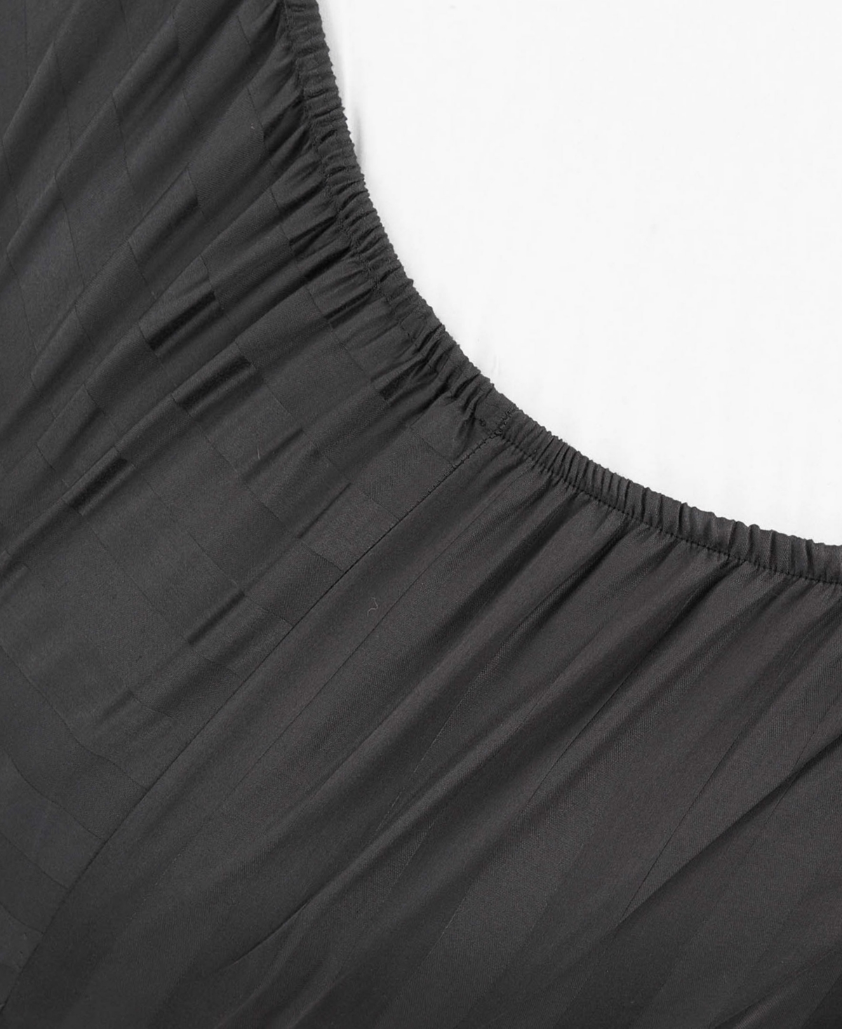 Juicy Couture Royal Dreams Damask Stripe 300-thread Count Sateen Cotton 4-pc. Sheet Set, King In Jet Black