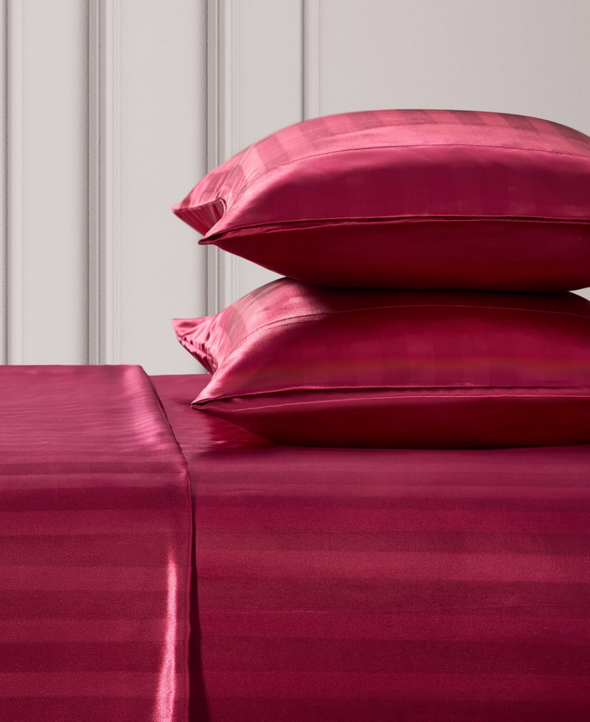 Juicy Couture Satin Damask 4-pc. Sheet Set, Full In Hot Pink