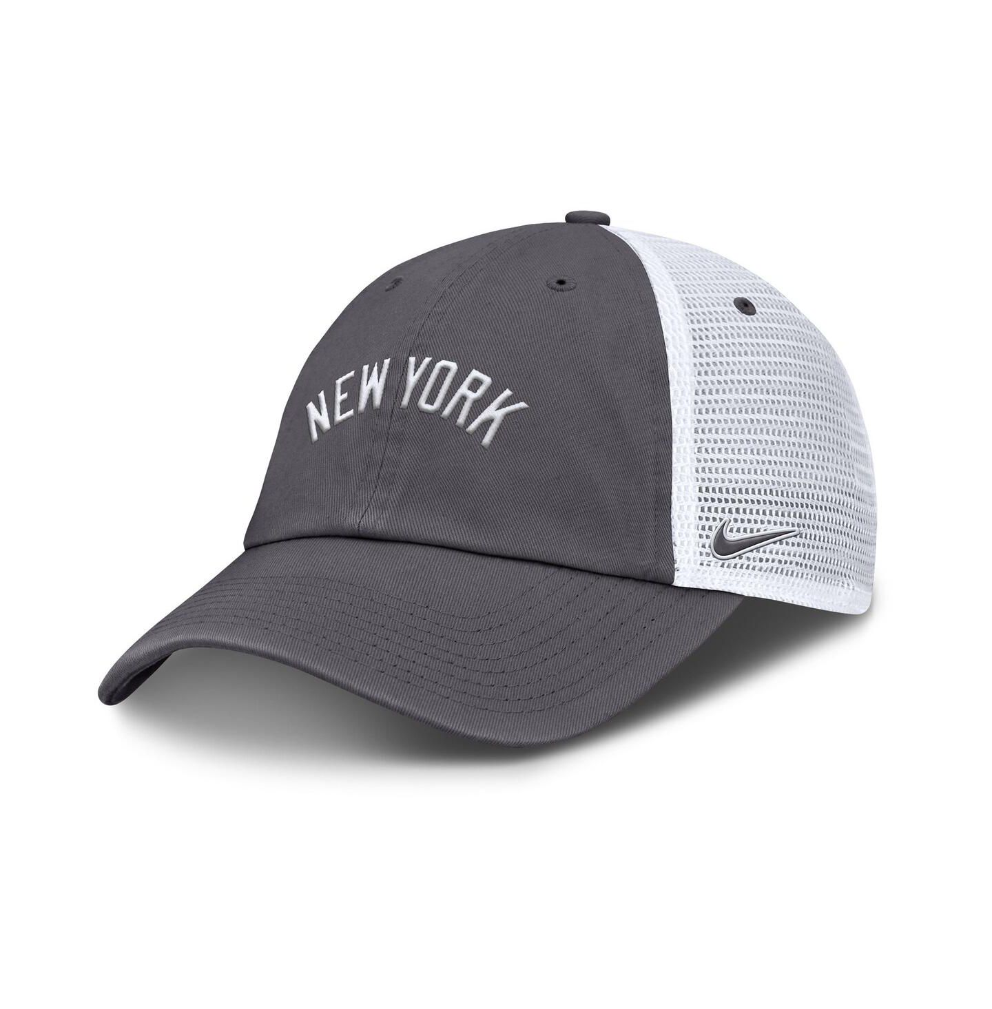 Мужская кепка Nike Gray New York Yankees Wordmark Club Adjustable Trucker Hat — фото 1