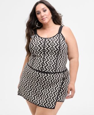 Trendy Plus Size Geo-Knit Tank