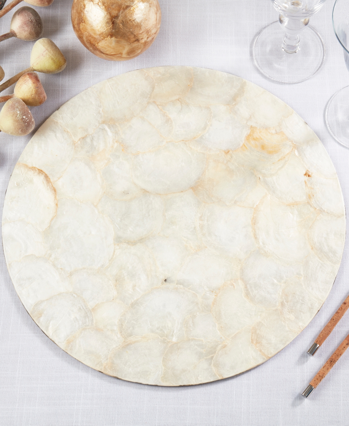 Saro Lifestyle Echoes Capiz Disc Placemats, 15" Round In Black
