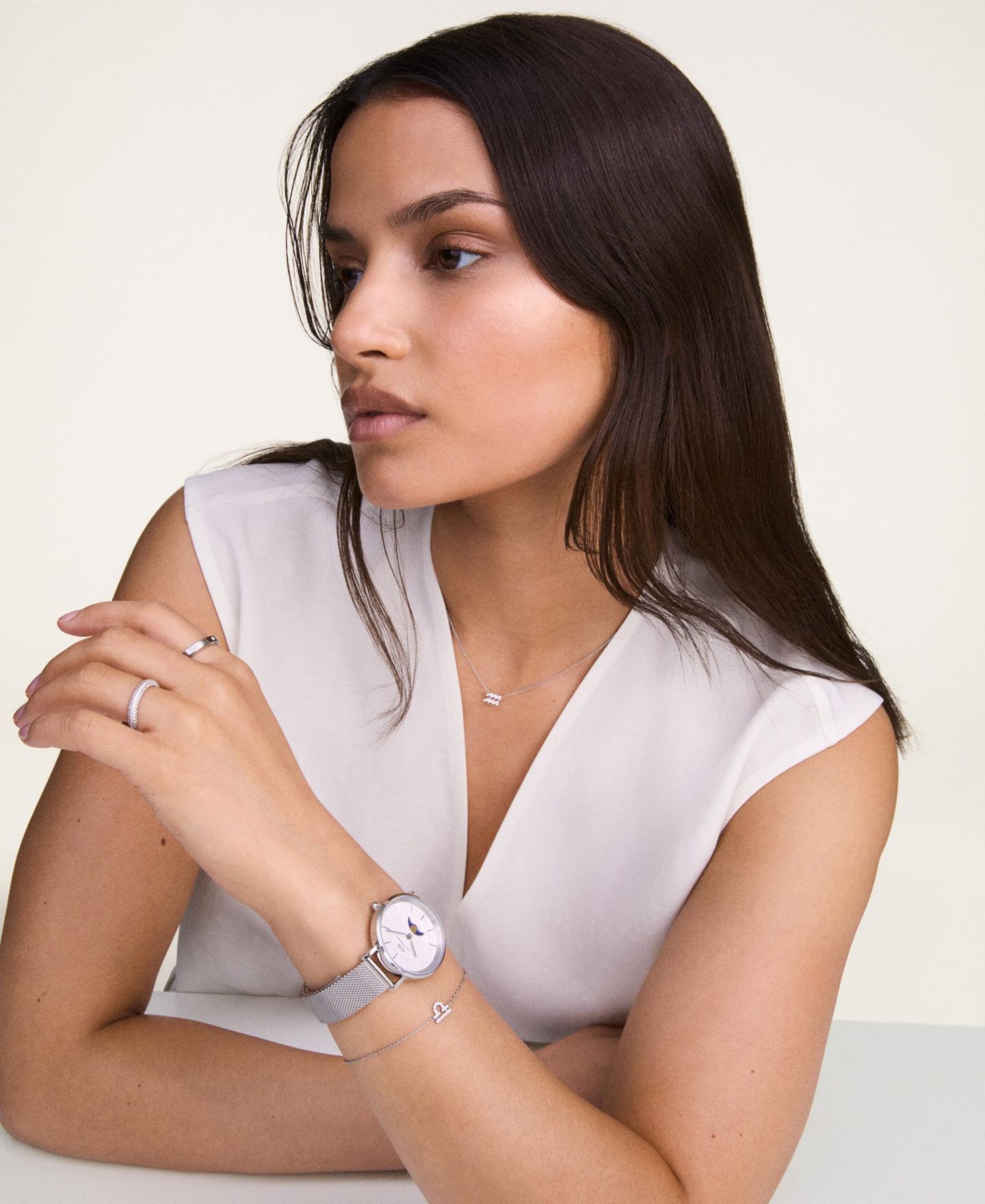 Часы Daniel Wellington Unisex Analog Silver-Tone Stainless Steel Watch, 32mm — фото 5