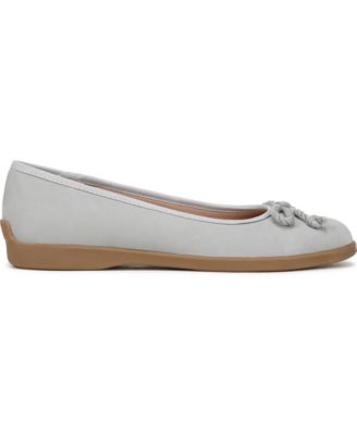 Women's Maura Round Toe Ballerina Flats