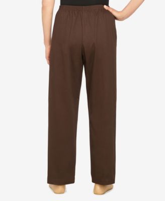 Petite Mid-Rise Casual Pants