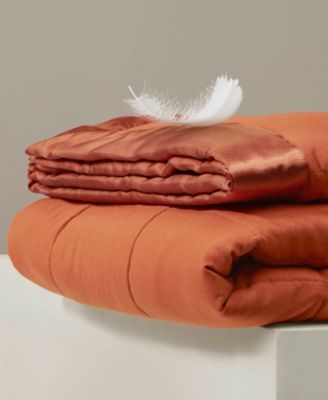 Windom Lightweight Down Alternative Satin Trim Blanket, Twin