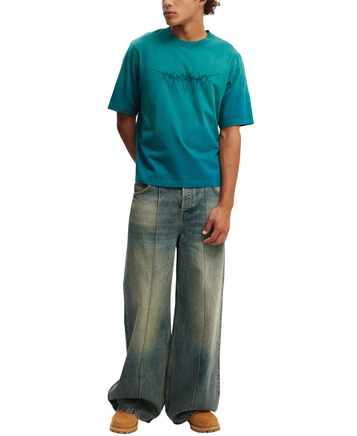 COTTON ON MEN'S CROPPED FIT GRAPHIC T-SHIRT 