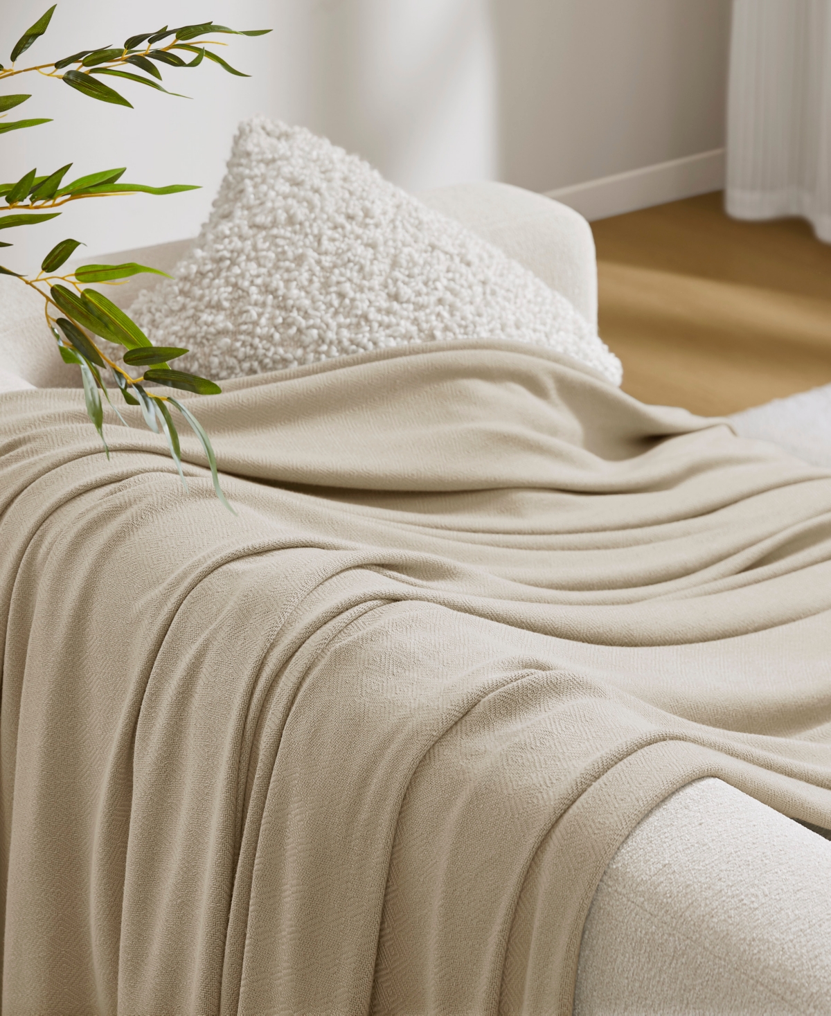 Madison Park Lightweight Breathable Blanket, Twin In Neutral