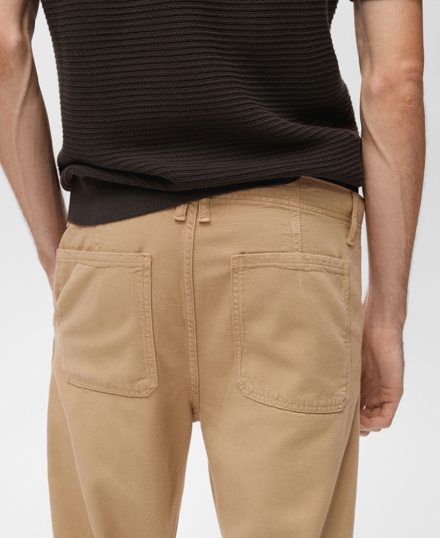 Мужские джинсы MANGO Lyocell Regular-Fit, цвет: Бежевый — фото 6