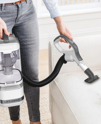 Navigator Lift-Away ADV Upright Vacuum