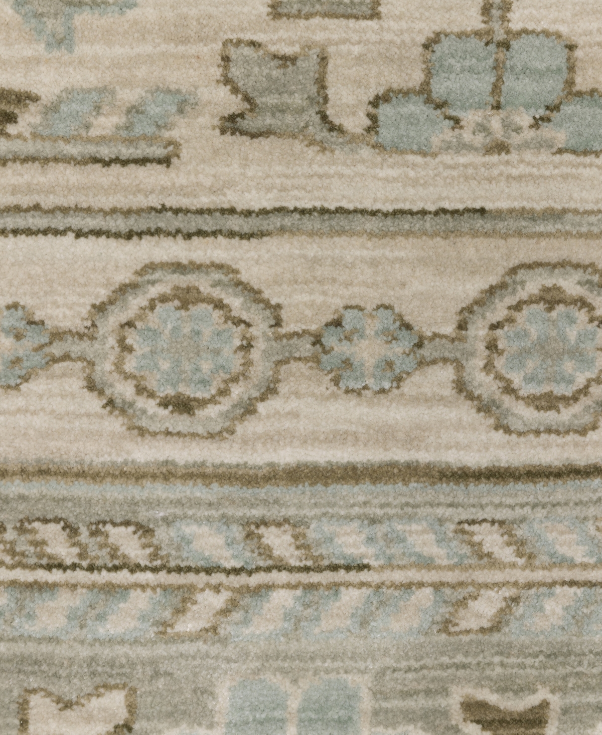 Oriental Weavers Maeve Mae04 2'3''x7'6'' Runner Area Rug In Neutral