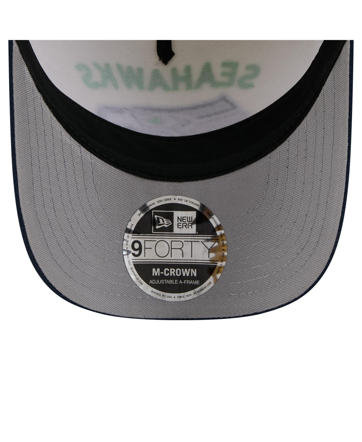 NEW ERA MEN'S CREAM/COLLEGE NAVY SEATTLE SEAHAWKS 2025 NFL DRAFT 9FORTY A-FRAME M-CROWN ADJUSTABLE HAT 