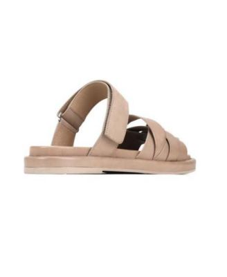 Oriana Sandal