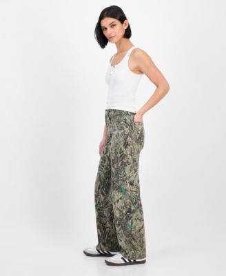 Juniors' 90s Fit Camo-Print