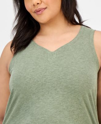 Trendy Plus Size V-Neck Tank Top