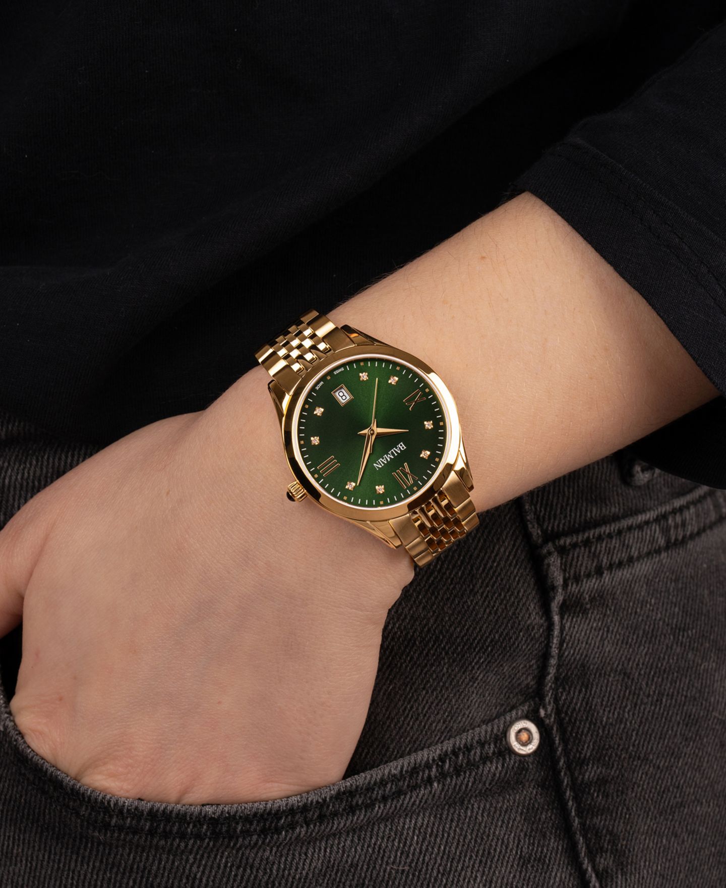 Женские часы Balmain Swiss Classic R Diamond Accent Gold PVD Stainless Steel Bracelet Watch 34mm — фото 6