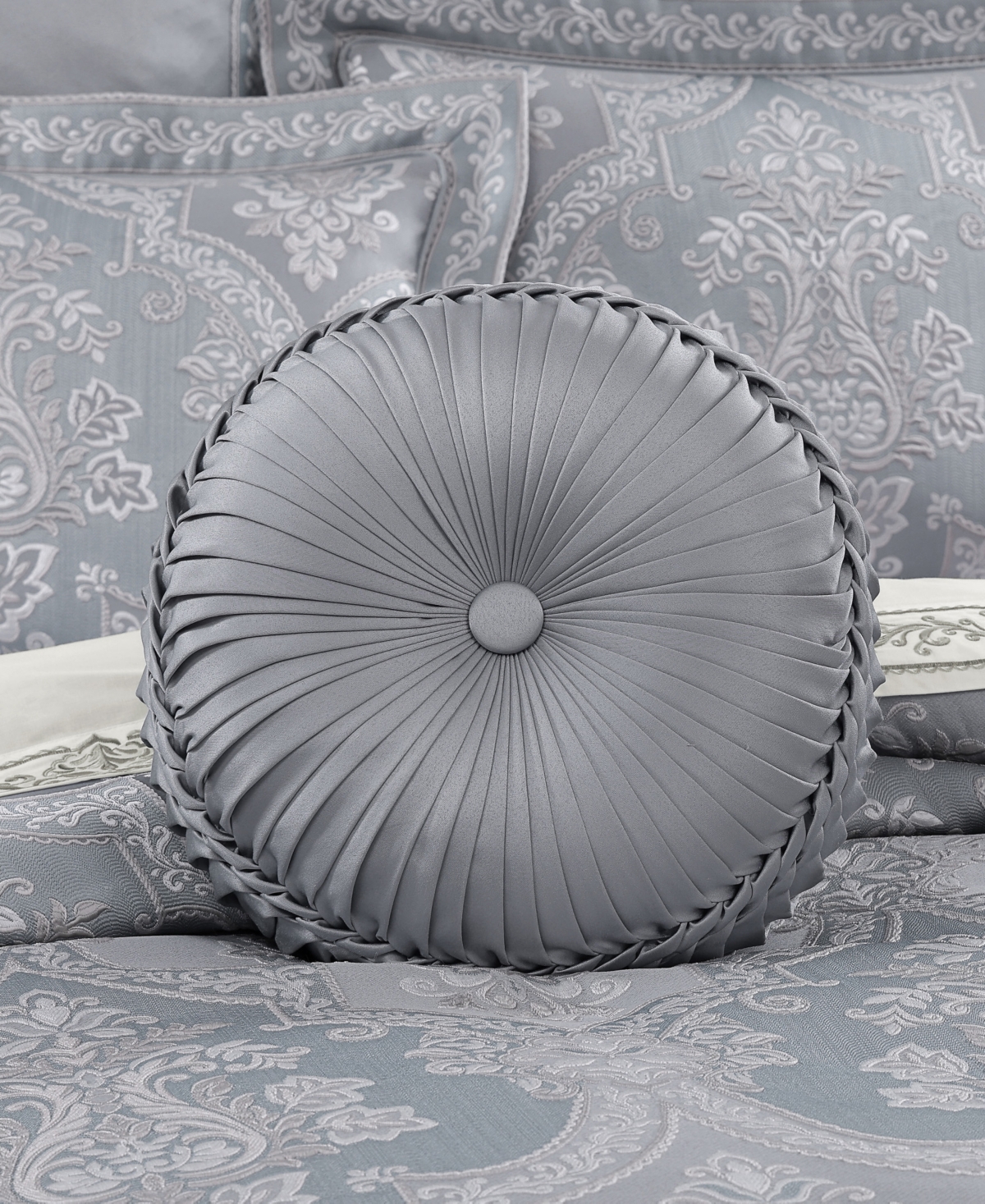 J Queen New York Sondra Tufted Decorative Pillow, 15" Round