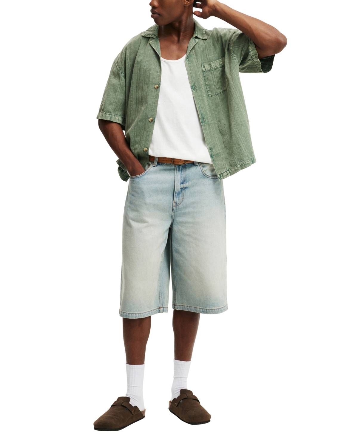 COTTON ON MEN'S WASHED BOX FIT SHORT SLEEVE SHIRT 