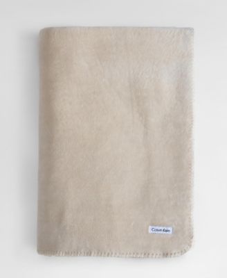 CLOSEOUT! Modern Solid Reversible Blanket, Queen