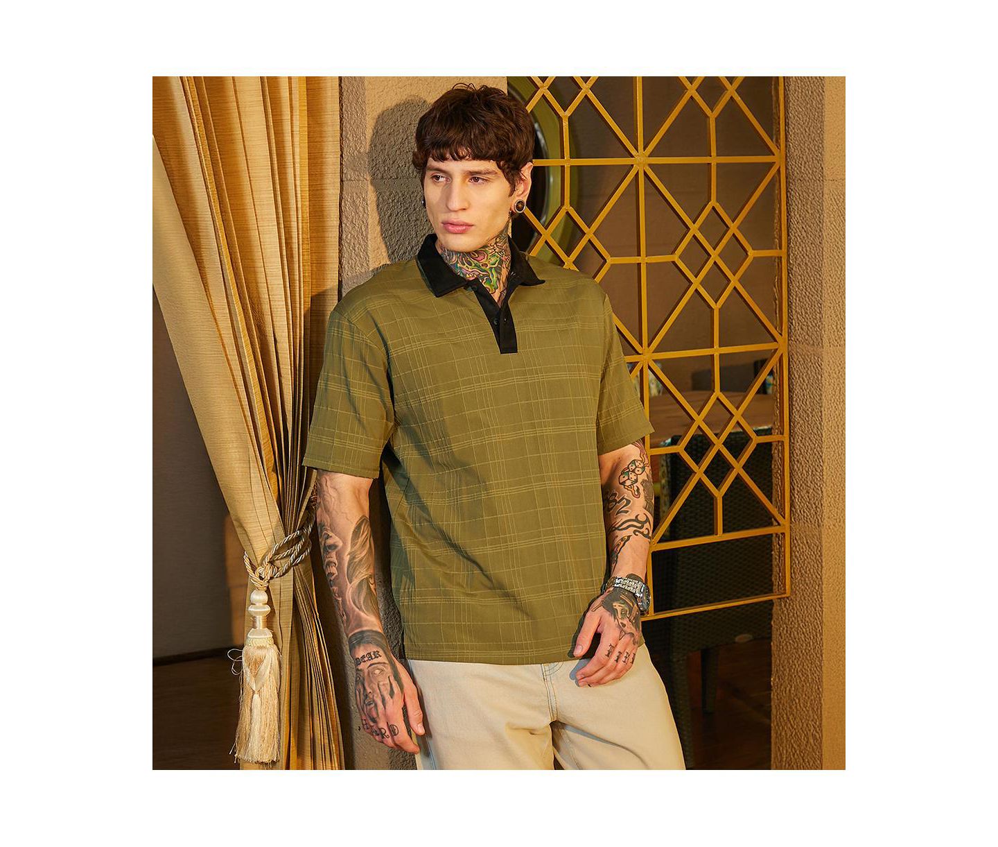 Мужская футболка Cahoot Campus Sutra Olive Green and Onyx Black Contrast Grid Polo, цвет: Зелёный — фото 2