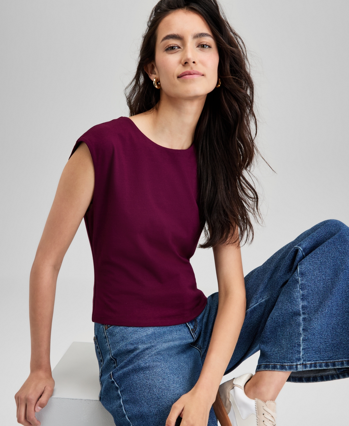 And Now This Women's Crewneck Sleeveless Top, Macy's Exclusive In Burgundy