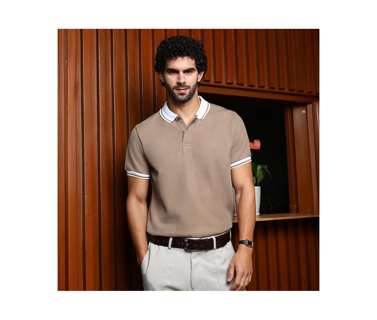 Мужская футболка Cahoot Campus Sutra Sand Beige Cuboid-Stripe Polo, цвет: Бежевый / Хаки — фото 2