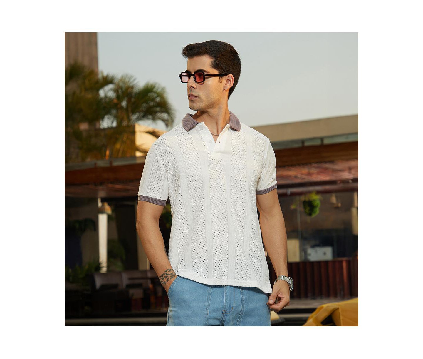 Мужская футболка Cahoot Campus Sutra Chalk White and Pastel Purple Contrast Open-Knit Polo, цвет: Белый — фото 2
