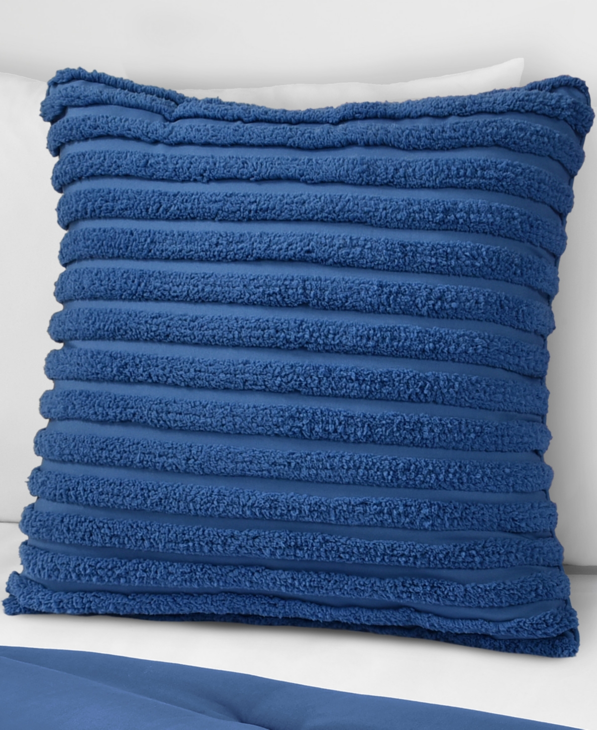 J By J Queen Bold Darby Decorative Pillow, 20" X 20"